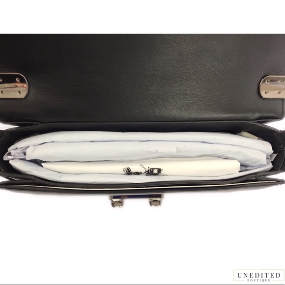 NWT - Womens Glovetan Coach Swagger Shoulder Bag - Picture 6 of 8